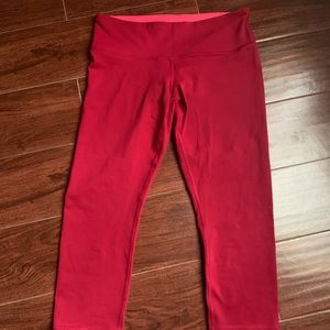 Lululemon 3/4 leggings like new